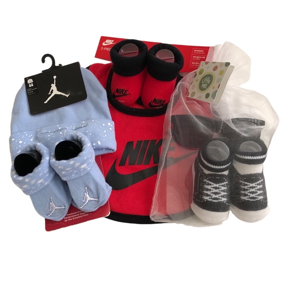 Nike Accessories Bundle Baby Sets Poshmark